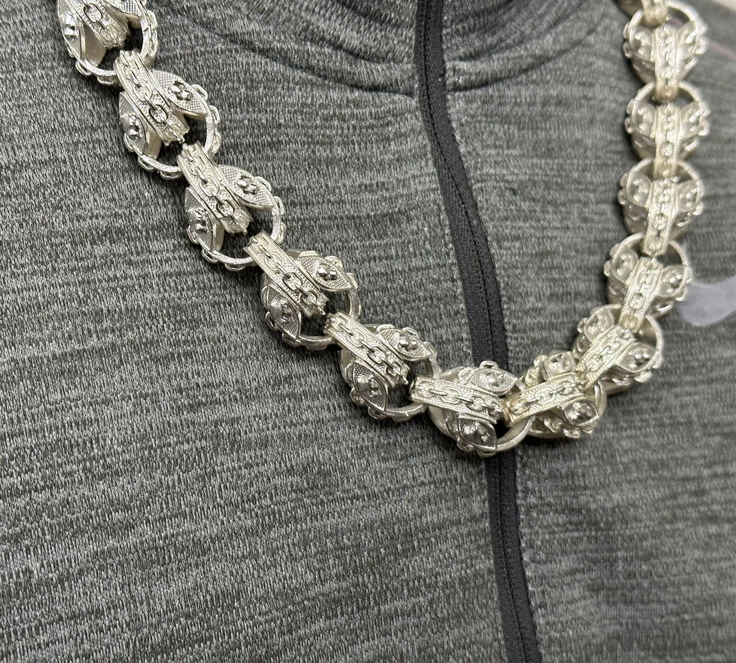 Silver Pitbull Tulip Chain - 21mm