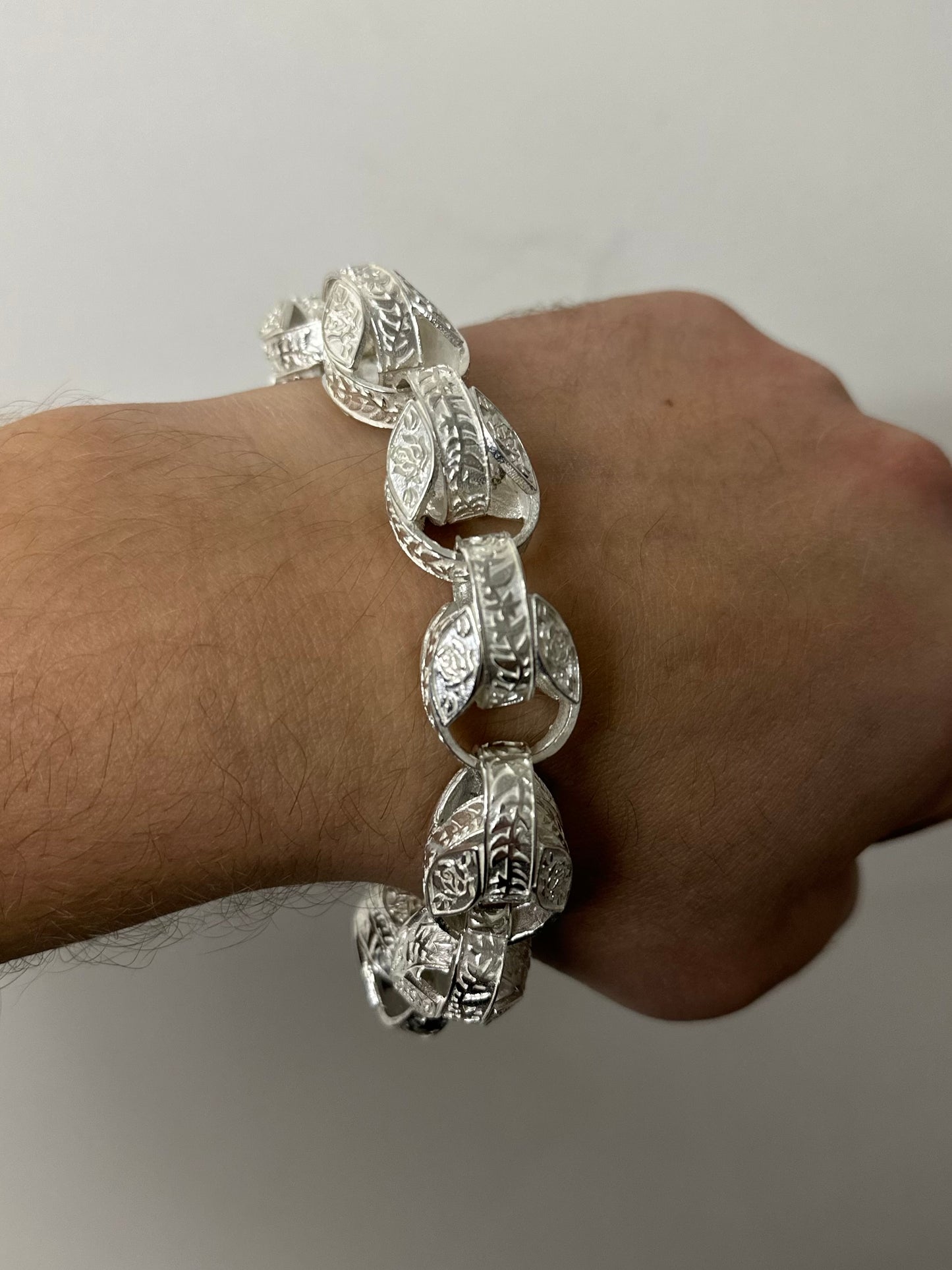 Silver Tulip Bracelet - 20mm