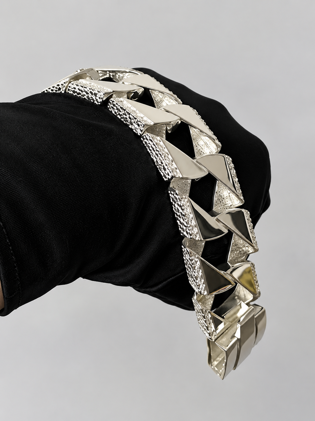 Silver 30mm chaps bracelet