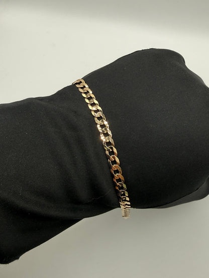 9ct gold curb bracelet - 8.5”