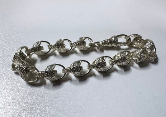 Silver Tulip Bracelet 10mm Pattern